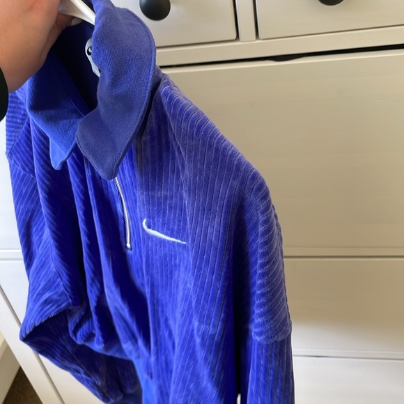 Cropped Nike Sportswear Velour 1/4 Zip - Picture 3 of 4
